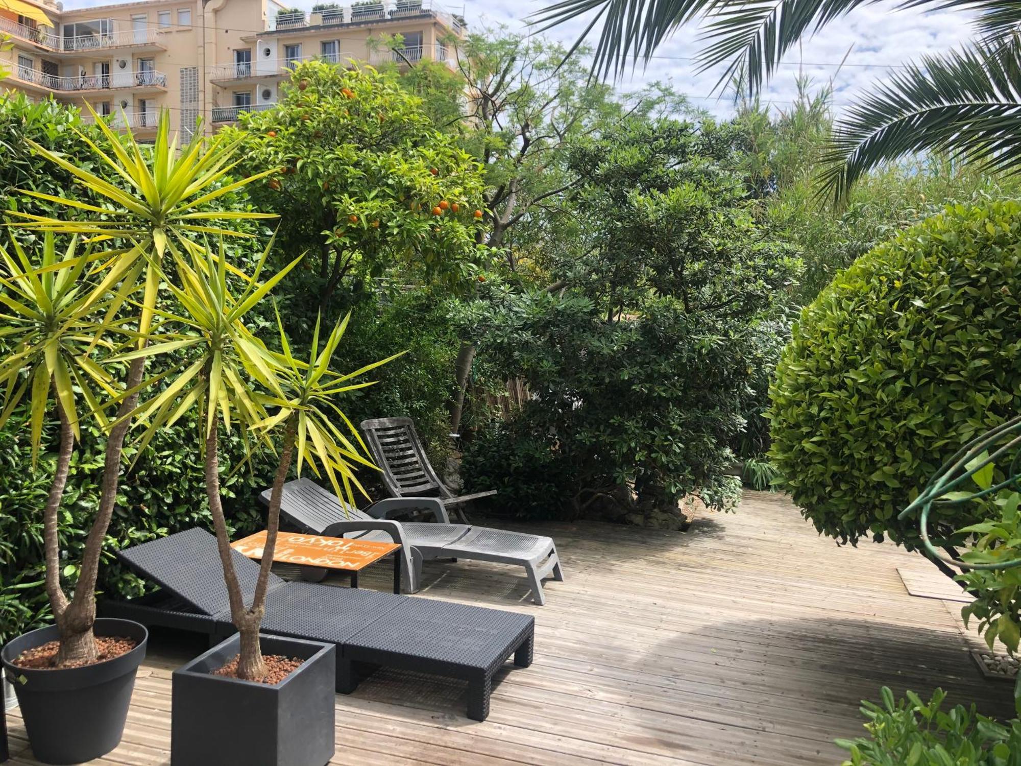 Only 60M To The Beach, 2 Bedroom Cozy Apartment, 80M2 Big Garden, Very Central Cannes Exteriér fotografie